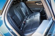 Jaguar XF 2.0 D R-SPORT 28