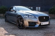Jaguar XF 2.0 D R-SPORT 38