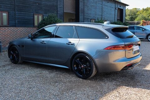 Jaguar XF 2.0 D R-SPORT 47