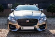 Jaguar XF 2.0 D R-SPORT 5