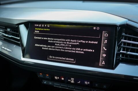 Audi Q4 E-Tron S LINE EV 21