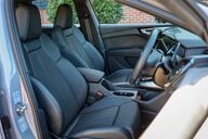 Audi Q4 E-Tron S LINE EV 3