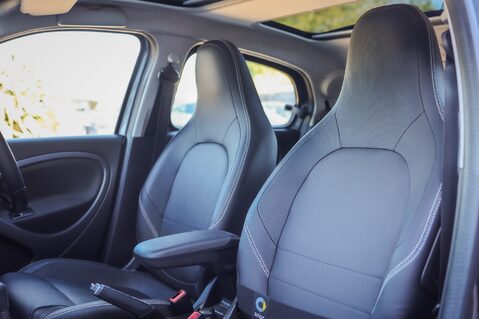Smart Forfour 0.9 BRABUS XCLUSIVE AUTO 33