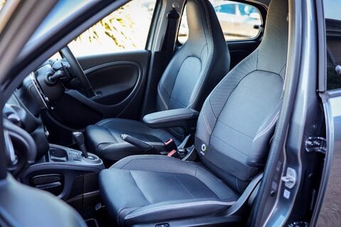 Smart Forfour 0.9 BRABUS XCLUSIVE AUTO 14