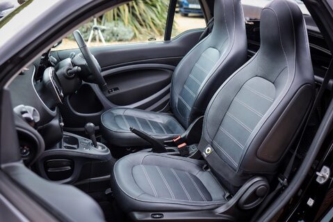 Smart Fortwo Cabrio EQ PRIME PREMIUM EV 3