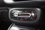 Smart Fortwo Cabrio EQ PRIME PREMIUM EV 17