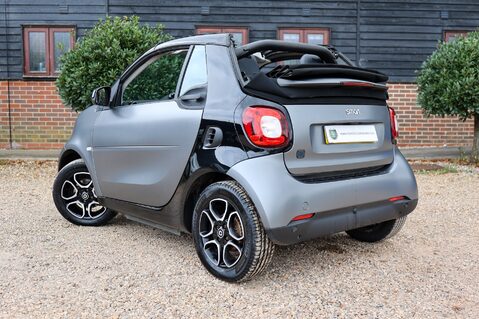 Smart Fortwo Cabrio EQ PRIME PREMIUM EV 2
