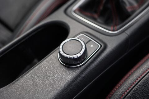 Mercedes-Benz CLA Class CLA200D 2.2 AMG LINE MANUAL 25