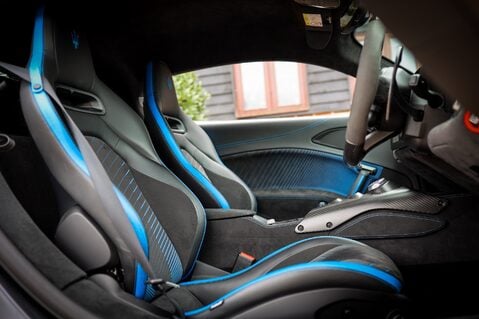 Maserati MC20 3.0 V6 DCT 13