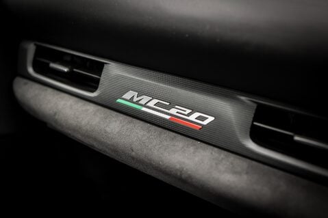 Maserati MC20 3.0 V6 DCT 30