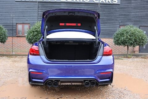 BMW M4 3.0i DCT 56