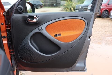 Smart Forfour EDITION1 0.9T MANUAL 22