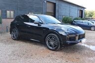Porsche Cayenne 3.0 V6 E-HYBRID 56