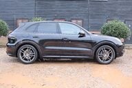 Porsche Cayenne 3.0 V6 E-HYBRID 9