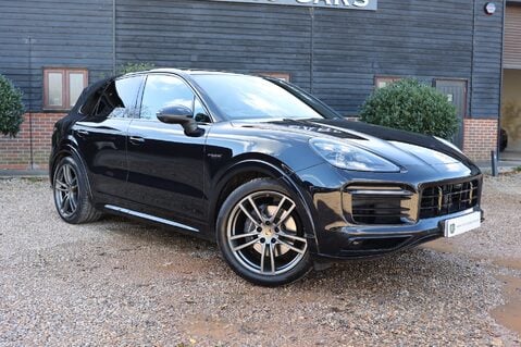 Porsche Cayenne 3.0 V6 E-HYBRID 7