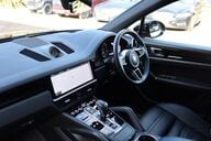 Porsche Cayenne 3.0 V6 E-HYBRID 11