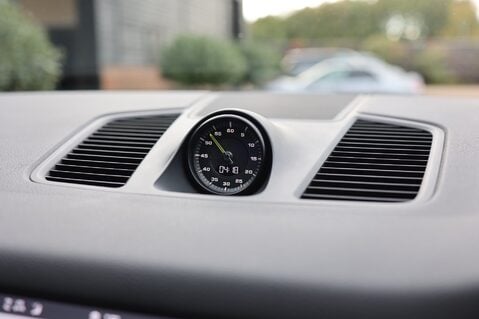 Porsche Cayenne 3.0 V6 E-HYBRID 26