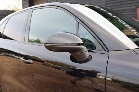 Porsche Cayenne 3.0 V6 E-HYBRID 53