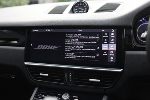 Porsche Cayenne 3.0 V6 E-HYBRID 29