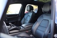 Porsche Cayenne 3.0 V6 E-HYBRID 41