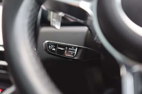 Porsche Cayenne 3.0 V6 E-HYBRID 25