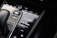 Porsche Cayenne 3.0 V6 E-HYBRID 33