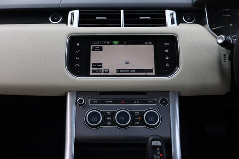 Land Rover Range Rover Sport SDV6 3.0 HSE 37