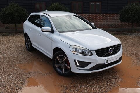Volvo XC60 2.0 D4 R-DESIGN NAV 40