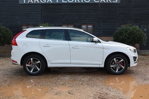 Volvo XC60 2.0 D4 R-DESIGN NAV 9