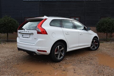 Volvo XC60 2.0 D4 R-DESIGN NAV 8