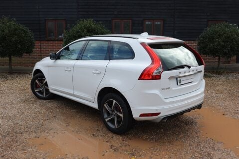 Volvo XC60 2.0 D4 R-DESIGN NAV 2