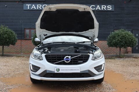 Volvo XC60 2.0 D4 R-DESIGN NAV 42