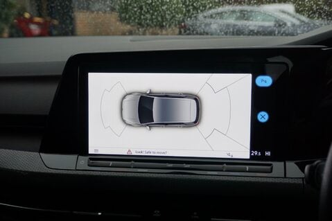 Volkswagen Golf GTI 2.0 TSI DSG 22