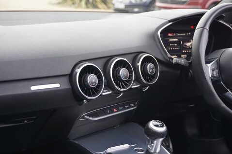 Audi TT 1.8 TFSI S LINE MANUAL CABRIOLET 22