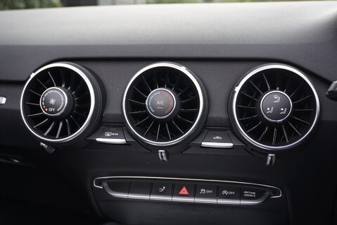 Audi TT 1.8 TFSI S LINE MANUAL CABRIOLET 25