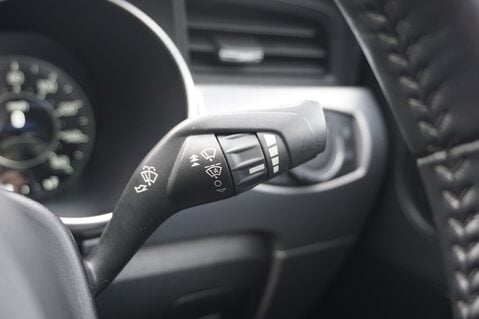 Ford Mustang 2.3 ECOBOOST MANUAL 25