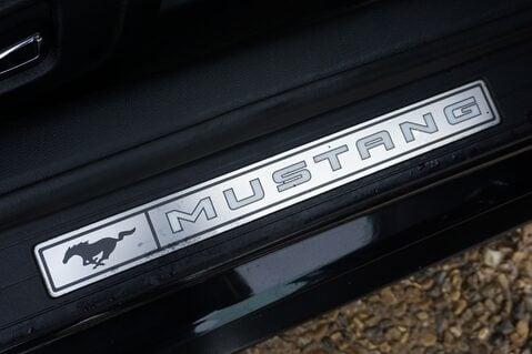 Ford Mustang 2.3 ECOBOOST MANUAL 33