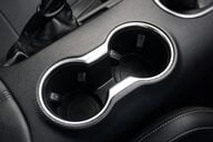 Ford Mustang 2.3 ECOBOOST MANUAL 27