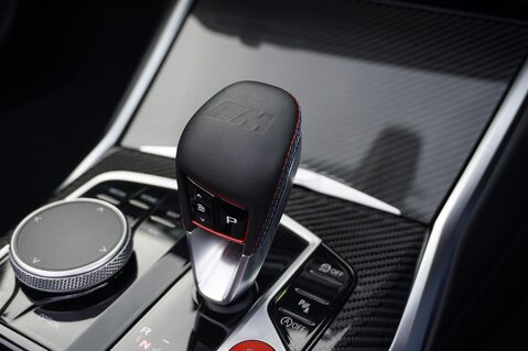 BMW M4 3.0 COMPETITION M XDRIVE CABRIOLET 34