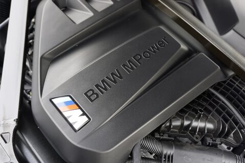 BMW M4 3.0 COMPETITION M XDRIVE CABRIOLET 50