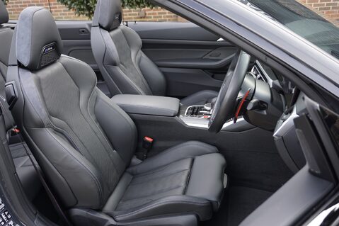 BMW M4 3.0 COMPETITION M XDRIVE CABRIOLET 22