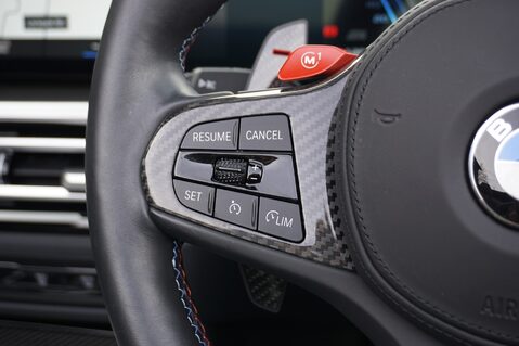 BMW M4 3.0 COMPETITION M XDRIVE CABRIOLET 31