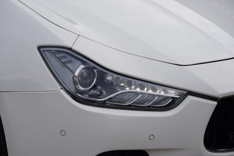 Maserati Ghibli 3.0 DV6 34