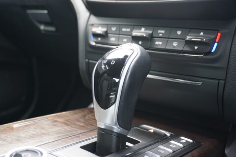 Maserati Ghibli 3.0 DV6 27