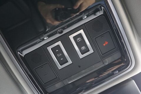 Land Rover Range Rover Sport 2.0 HSE AUTO 23