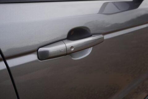 Land Rover Range Rover Sport 2.0 HSE AUTO 37