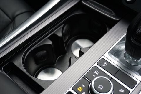 Land Rover Range Rover Sport 2.0 HSE AUTO 26