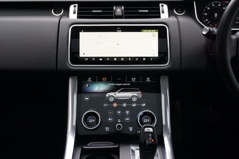 Land Rover Range Rover Sport 2.0 HSE AUTO 17