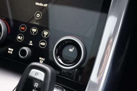 Land Rover Range Rover Sport 2.0 HSE AUTO 21