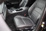 Jaguar XF 2.0 D R-SPORT SPORTBRAKE AUTO 28